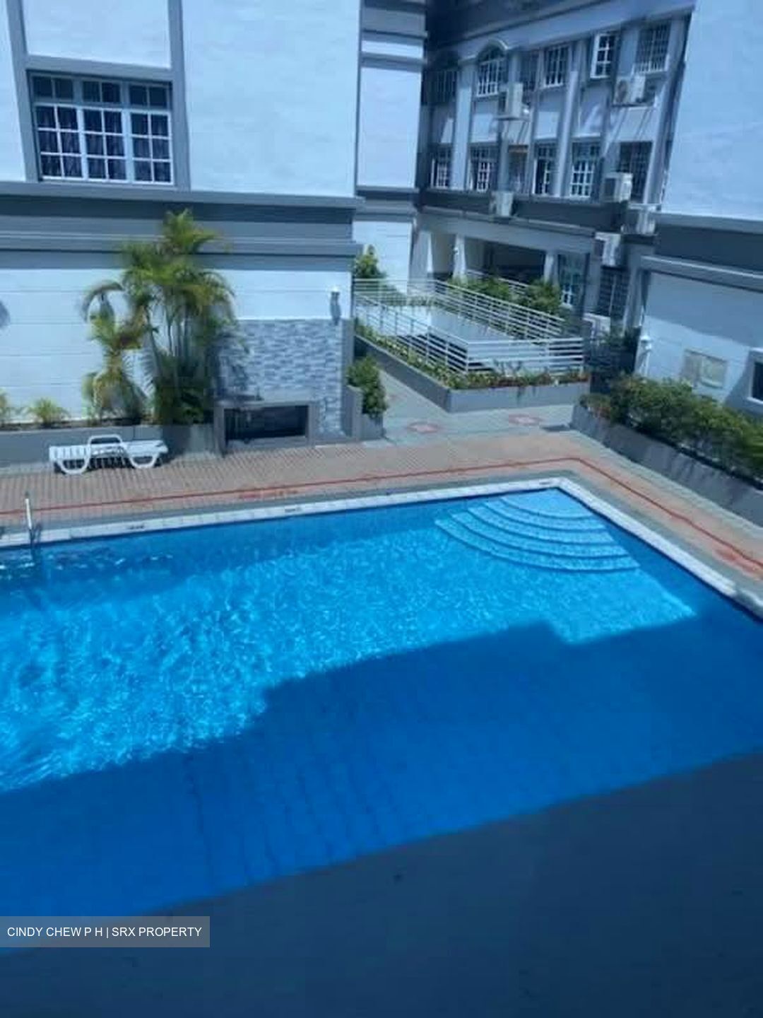 Versailles (D15), Condominium #580568531